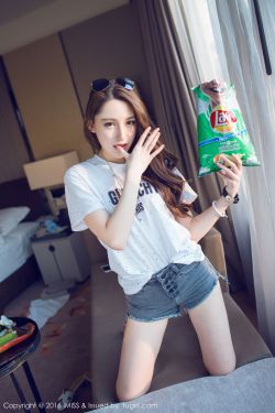 女机械人